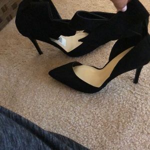 Bobbles and Lace Boutique Black Bow Heels